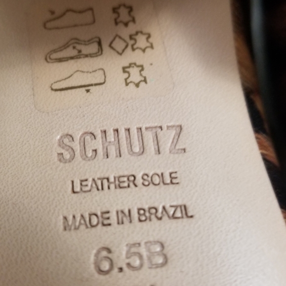 🆕️⬇️🎉HOST PICK🎉 Schutz Kika Square Toe Leopard Print Patent Leather Booties - Picture 9 of 13